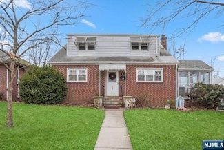 176 Weaver Ave, Bloomfield, NJ 07003