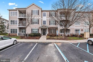213 Timberlake Dr Unit 213, Trenton, NJ 08618