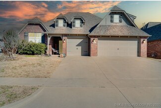 13419 S 19th St, Bixby, OK 74008