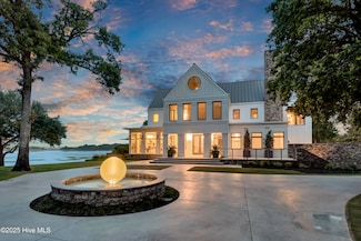 1064 Ocean Ridge Dr, Wilmington, NC 28405