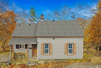 65 Stone St, Danielson, CT 06239
