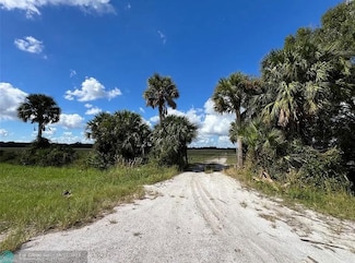 SW 48th Ave, Okeechobee, FL 34974