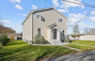 33 Bentley St, Swansea, MA 02777