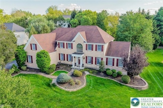 1991 Autumn Ridge Rd, MacUngie, PA 18062