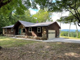 222 Troy Dr, Dayton, TN 37321