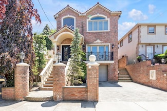 142-30 13th Ave, Whitestone, NY 11357