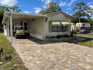 11900 Marathon Dr, Bonita Springs, FL 34135