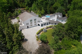 154 River Rd, Annandale, NJ 08801