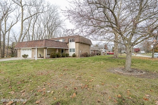 4236 S Terrace View St, Toledo, OH 43607