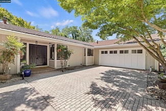 5104 Alhambra Valley Rd, Martinez, CA 94553