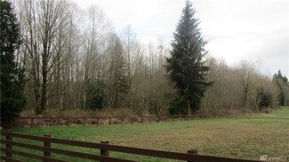 281 59th Ave NE, Arlington, WA 98223