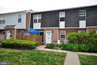 3074 Harbour Dr Unit 3074, Palmyra, NJ 08065