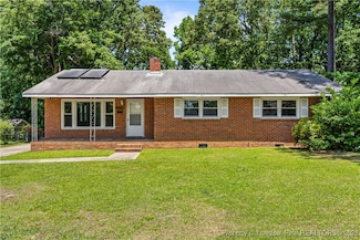 3518 Drayton Rd, Fayetteville, NC 28303