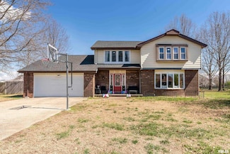 1405 Matthew Ln, Marion, IL 62959