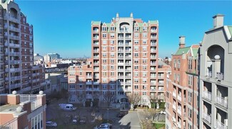 40 Oceana Dr W Unit 10E, Brooklyn, NY 11235
