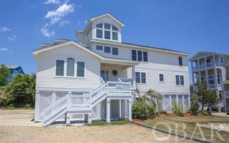 130 Scarborough Ln, Kitty Hawk, NC 27949