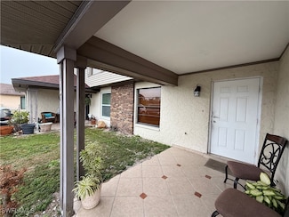 425/427 SE 24th Ave, Cape Coral, FL 33990