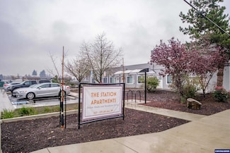 1127 SE 6th Ave, Albany, OR 97321