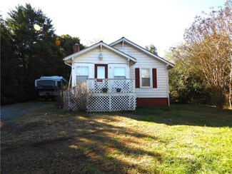 120 Autumn Ln, Spindale, NC 28160