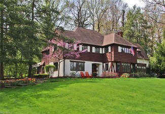 215 Hampshire Rd, Akron, OH 44313