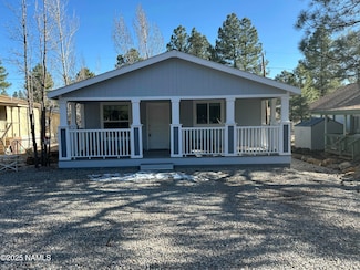 405 E Cedar Wood Dr, Munds Park, AZ 86017