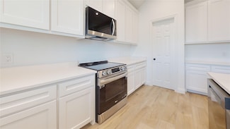 338 S 3rd St, Jacksboro, TX 76458
