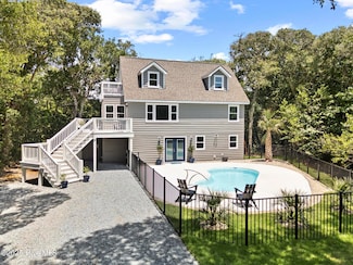 120 Santa Maria Dr, Emerald Isle, NC 28594