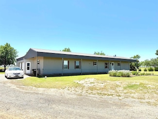 13125 W Lucien Rd, Drummond, OK 73735