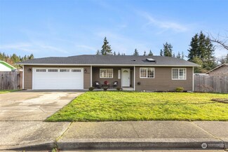 19782 Mosjon Cir NE, Poulsbo, WA 98370