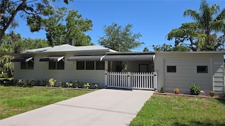 2412 53rd St S, Gulfport, FL 33707