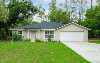 1423 W Hawk Ln, Citrus Springs, FL 34434