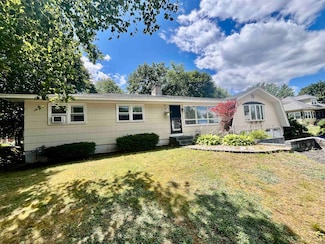 486 Rockland Ave, Goffstown, NH 03045