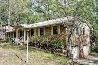 1912 Cedarhurst, Benton, AR 72015