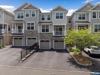 73 Autumn Way Unit 24, Montvale, NJ 07645