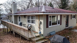 W10199 Bighorn Ln, Hancock, WI 54943