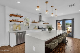 2105 N 25th Place, Phoenix, AZ 85008