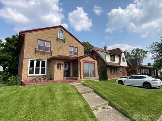 1374 Catalpa Dr, Dayton, OH 45406