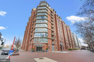 1000 New Jersey Ave SE Unit 528, Washington, DC 20003