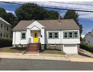 73 Mercier Ave, Dorchester Center, MA 02124