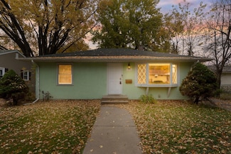 1740 California Ave E, Saint Paul, MN 55106