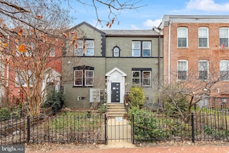 719 12th St SE Unit 2, Washington, DC 20003