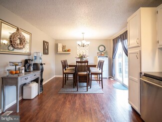 251 Bergen Ave, West Deptford, NJ 08086