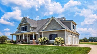 5249 Shootingstar Ln, West Lafayette, IN 47906
