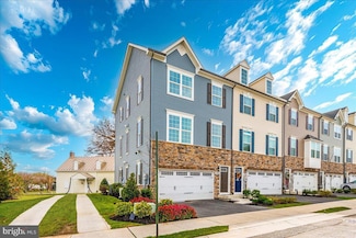1702 Atlas Dr, Frederick, MD 21702