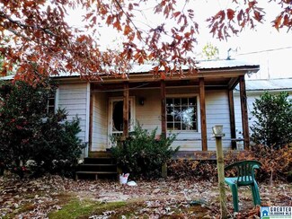310 Bud Mountain Rd, Hayden, AL 35079
