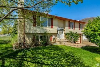 386 W 1125 N, Centerville, UT 84014