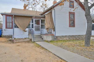 812 Walter St SE, Albuquerque, NM 87102