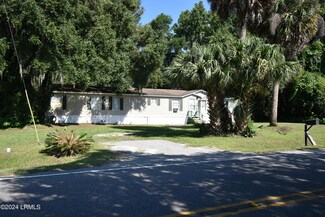 89 Little Capers Rd, Beaufort, SC 29907