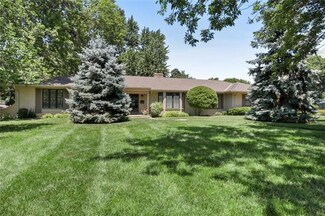 2500 W 69th St, Mission Hills, KS 66208