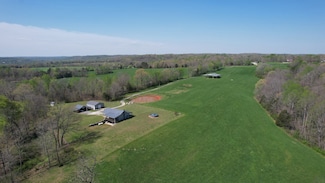 2723 Piney Rd, Nunnelly, TN 37137